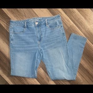 American Eagle high rise jegging size 16 long
